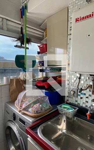 Apartamento à venda com 64m², 3 quartos e 2 vagas Apartamento à venda com 64m², 3 quartos e 2 vagasÁrea de Serviço