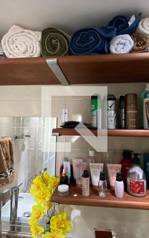 Apartamento à venda com 64m², 3 quartos e 2 vagas Apartamento à venda com 64m², 3 quartos e 2 vagasBanheiro da suíte