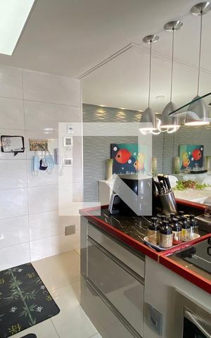 Apartamento à venda com 64m², 3 quartos e 2 vagas Apartamento à venda com 64m², 3 quartos e 2 vagasCozinha