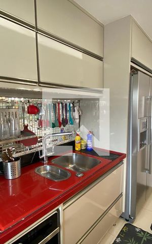 Apartamento à venda com 64m², 3 quartos e 2 vagas Apartamento à venda com 64m², 3 quartos e 2 vagasCozinha