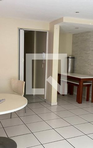Apartamento à venda com 64m², 3 quartos e 2 vagas Apartamento à venda com 64m², 3 quartos e 2 vagasÁrea comum - Salão de festas