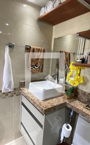 Apartamento à venda com 64m², 3 quartos e 2 vagas Apartamento à venda com 64m², 3 quartos e 2 vagasBanheiro da suíte