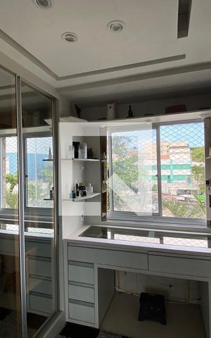 Apartamento à venda com 64m², 3 quartos e 2 vagas Apartamento à venda com 64m², 3 quartos e 2 vagasCloset da suíte