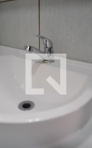 Casa à venda com 455m², 7 quartos e 2 vagasbanheiro corredor