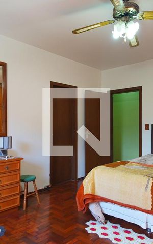 Casa à venda com 455m², 7 quartos e 2 vagasQuarto 1- Suite