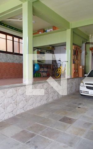 Casa à venda com 455m², 7 quartos e 2 vagasgaragem