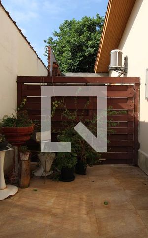 Casa à venda com 240m², 3 quartos e 3 vagasÁrea Externa