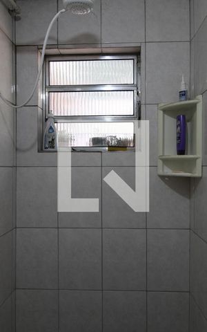 Casa à venda com 240m², 3 quartos e 3 vagasBanheiro de Serviço