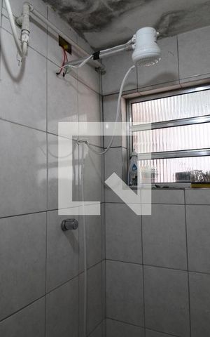 Casa à venda com 240m², 3 quartos e 3 vagasBanheiro de Serviço