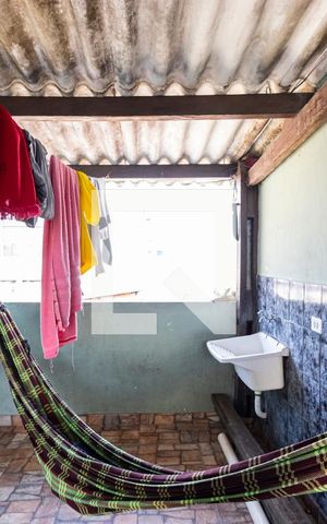Casa à venda com 150m², 6 quartos e sem vagaCasa 04 - Área de serviço