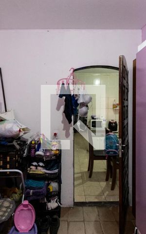Casa à venda com 150m², 6 quartos e sem vagaCasa 01 - Quarto 2