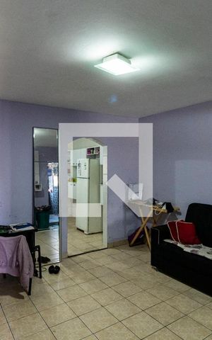 Casa à venda com 150m², 6 quartos e sem vagaCasa 01 - Sala