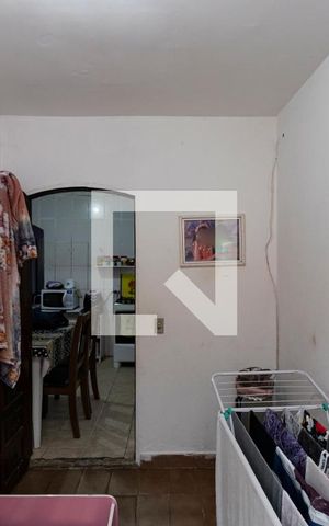 Casa à venda com 150m², 6 quartos e sem vagaCasa 01 - Quarto 3