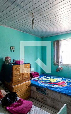 Casa à venda com 150m², 6 quartos e sem vagaCasa 03 - Kitnet