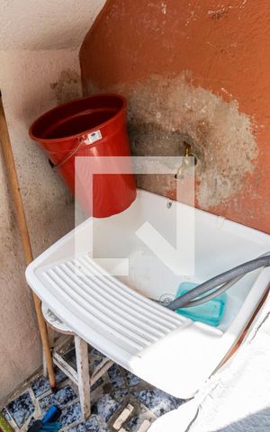 Casa à venda com 150m², 6 quartos e sem vagaCasa 01 - Área de serviço