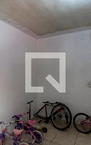 Casa à venda com 150m², 6 quartos e sem vagaCasa 02 - Kitnet
