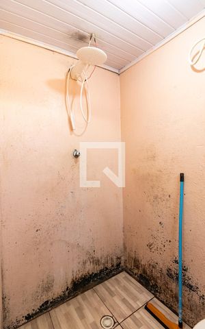 Casa à venda com 150m², 6 quartos e sem vagaCasa 03 - Banheiro