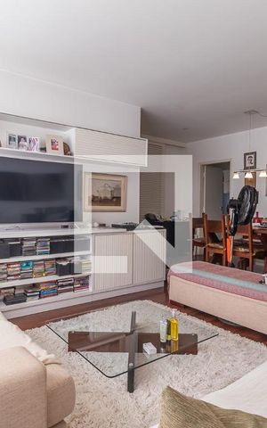 Apartamento à venda com 135m², 2 quartos e 1 vaga