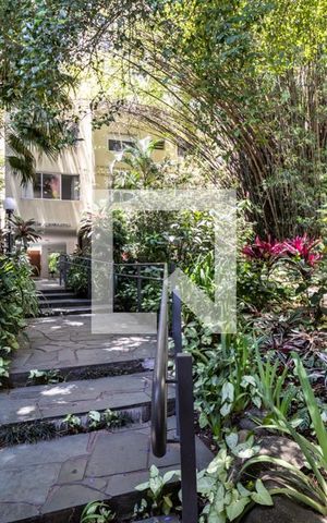 Apartamento à venda com 135m², 2 quartos e 1 vaga