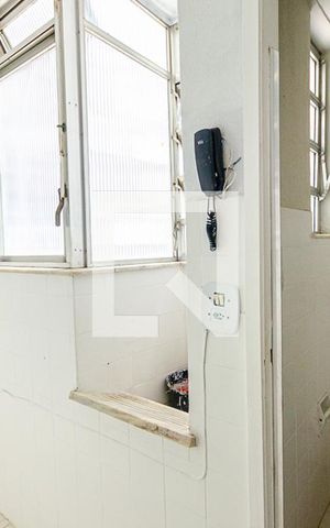 Apartamento à venda com 49m², 2 quartos e sem vaga Apartamento à venda com 49m², 2 quartos e sem vagaÁrea de Serviço