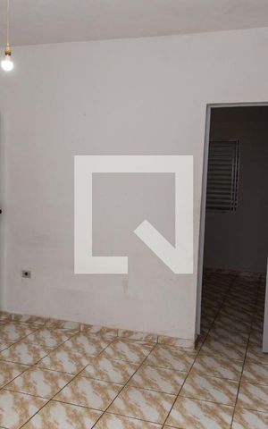 Casa à venda com 480m², 8 quartos e 1 vaga Casa à venda com 480m², 8 quartos e 1 vagacasa 2 sala/quarto