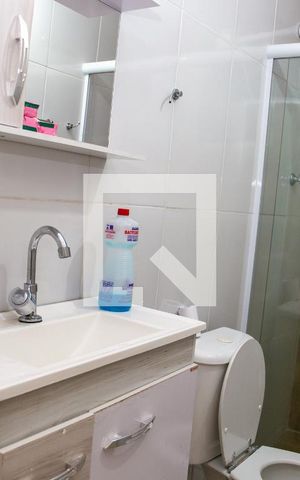 Casa à venda com 480m², 8 quartos e 1 vaga Casa à venda com 480m², 8 quartos e 1 vagaBanheiro