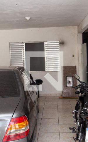 Casa à venda com 480m², 8 quartos e 1 vaga Casa à venda com 480m², 8 quartos e 1 vagaGaragem