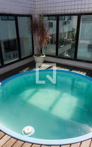 Apartamento à venda com 140m², 4 quartos e 2 vagasPiscina