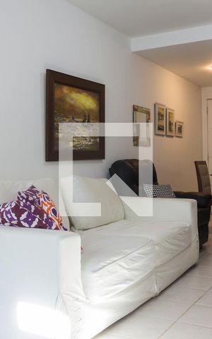 Apartamento à venda com 140m², 4 quartos e 2 vagasSala