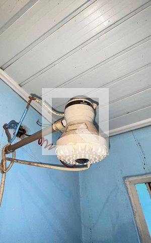 Casa à venda com 136m², 3 quartos e 2 vagasChuveiro do Banheiro 2