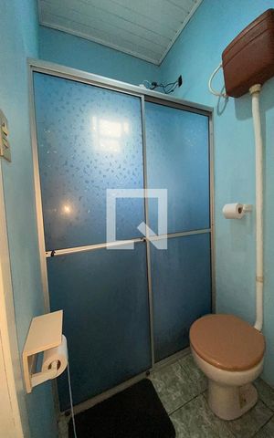 Casa à venda com 136m², 3 quartos e 2 vagasBanheiro