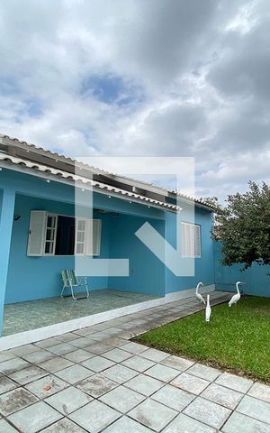 Casa à venda com 136m², 3 quartos e 2 vagasÁrea Externa