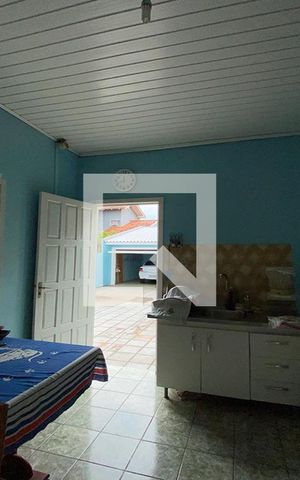 Casa à venda com 136m², 3 quartos e 2 vagasCozinha