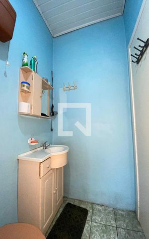 Casa à venda com 136m², 3 quartos e 2 vagasBanheiro