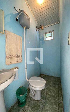 Casa à venda com 136m², 3 quartos e 2 vagasBanheiro 2