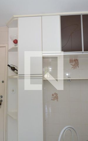 Apartamento para alugar com 110m², 3 quartos e 1 vagaCozinha e Área de Serviço - Armários