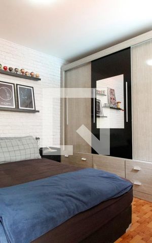 Casa à venda com 200m², 5 quartos e 2 vagasSuíte 3