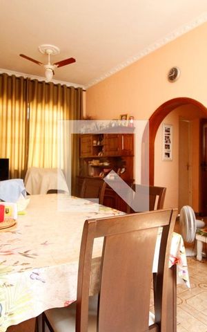 Casa à venda com 200m², 5 quartos e 2 vagasSala de Jantar