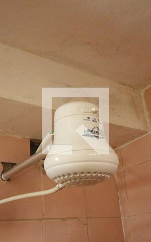 Casa à venda com 200m², 5 quartos e 2 vagasChuveiro