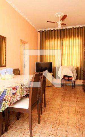 Casa à venda com 200m², 5 quartos e 2 vagasSala de Jantar
