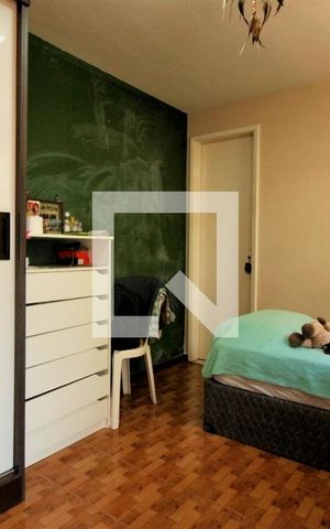 Casa à venda com 200m², 5 quartos e 2 vagasSuíte 2