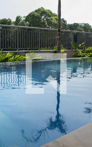 Apartamento para alugar com 67m², 2 quartos e 2 vagasÁrea comum - Piscina
