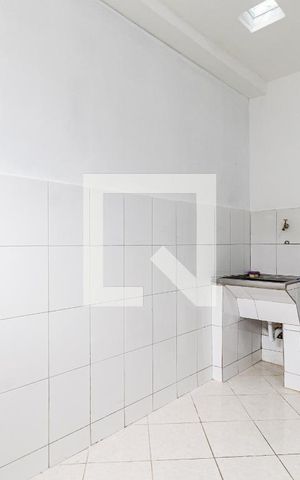 Casa para alugar com 100m², 2 quartos e 1 vaga Casa para alugar com 100m², 2 quartos e 1 vagaLavanderia