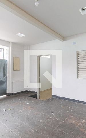 Casa para alugar com 100m², 2 quartos e 1 vaga Casa para alugar com 100m², 2 quartos e 1 vagaGaragem