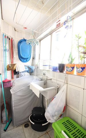 Apartamento à venda com 66m², 2 quartos e 1 vagaÁrea de Serviço