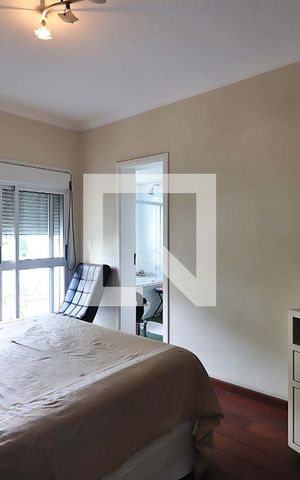 Apartamento à venda com 130m², 3 quartos e 2 vagasQuarto Suíte