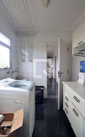 Apartamento à venda com 130m², 3 quartos e 2 vagasÁrea de Serviço