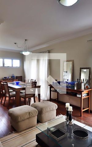 Apartamento à venda com 130m², 3 quartos e 2 vagasSala