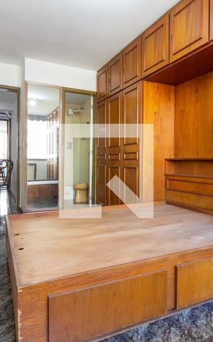 Apartamento à venda com 82m², 2 quartos e 1 vaga Apartamento à venda com 82m², 2 quartos e 1 vagaSuíte