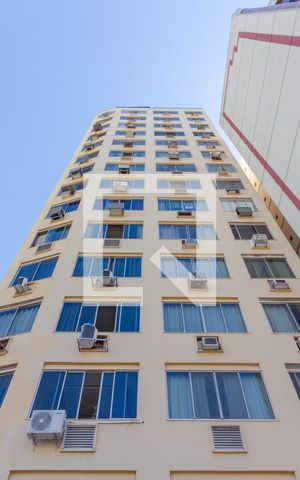 Apartamento à venda com 82m², 2 quartos e 1 vaga Apartamento à venda com 82m², 2 quartos e 1 vagaFachada